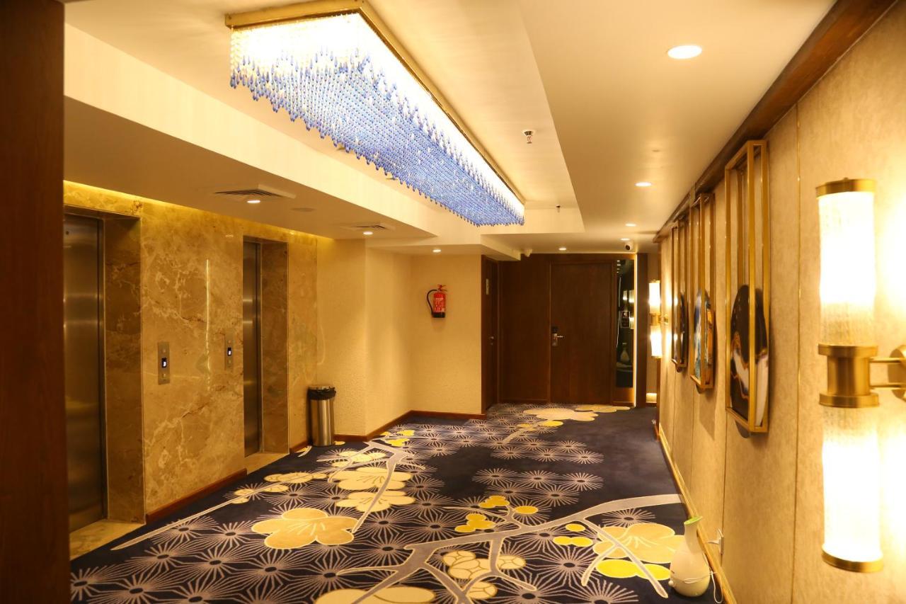 Dreamz Inn & Suites Zirakpur Exteriér fotografie