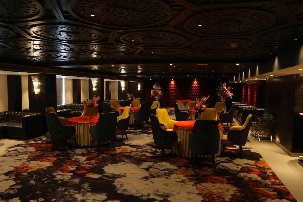 Dreamz Inn & Suites Zirakpur Exteriér fotografie