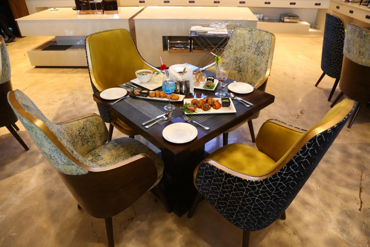 Dreamz Inn & Suites Zirakpur Exteriér fotografie