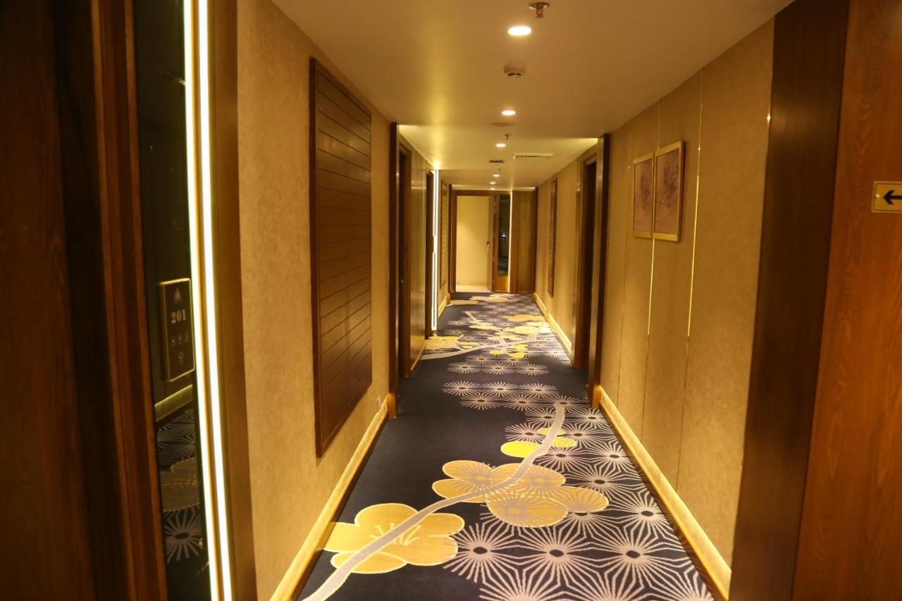 Dreamz Inn & Suites Zirakpur Exteriér fotografie