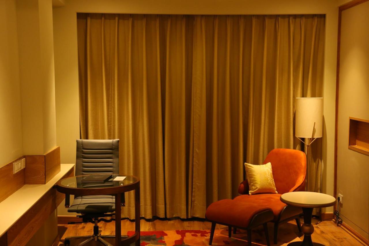 Dreamz Inn & Suites Zirakpur Exteriér fotografie